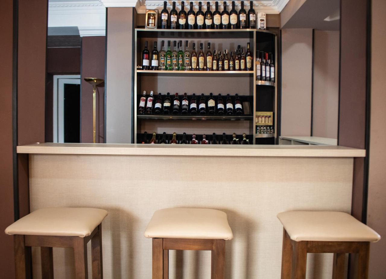 Central Hotel Ckaltubo Zewnętrze zdjęcie